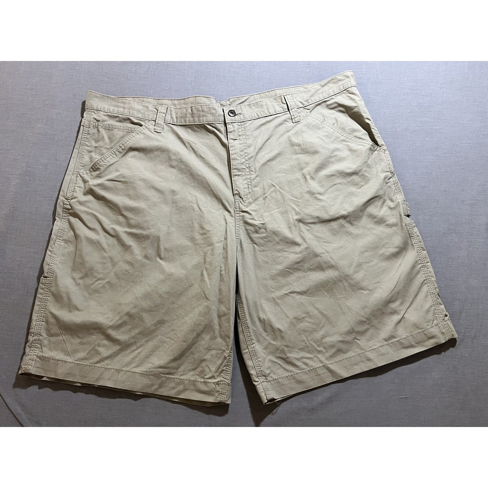Faded Glory Shorts Mens 46 Beige Cargo Pocketed Belted Zip Button Men‎ NWOT.